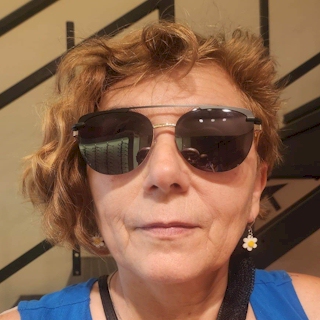 Nora - Diseñadora industrial